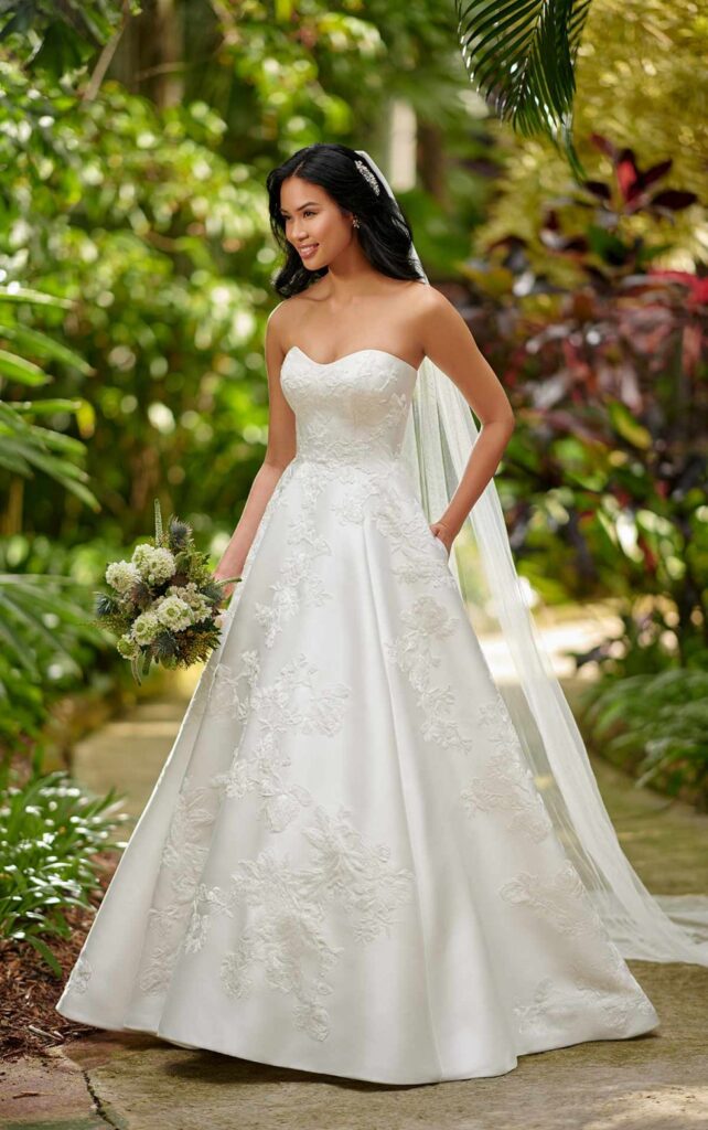 8 New Essense of Australia Dresses You&#39;ll Want For Your 2021 Wedding. Desktop Image